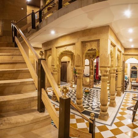 ג'איסלמר Hotel Dev Garh מראה חיצוני תמונה