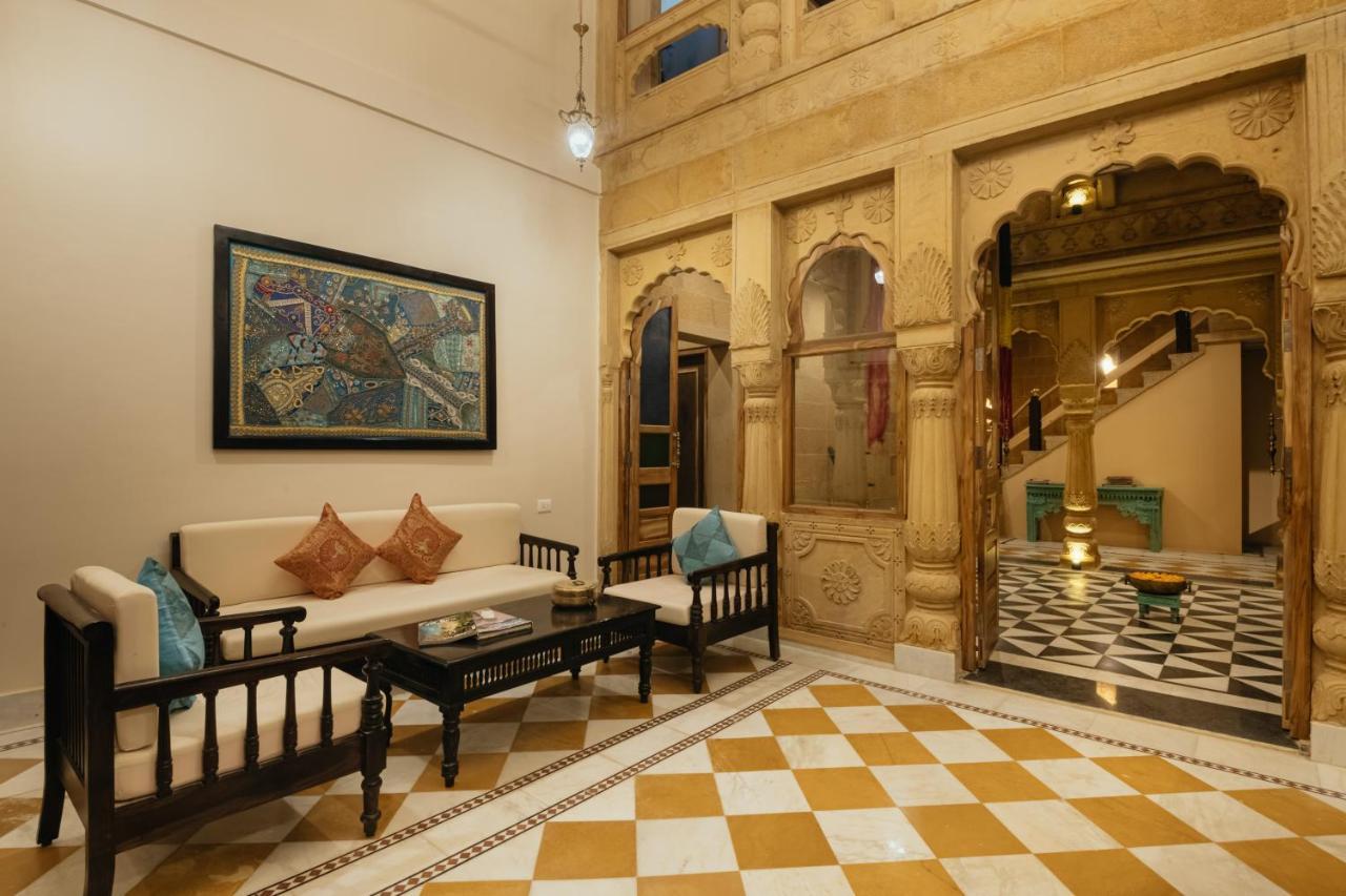 ג'איסלמר Hotel Dev Garh מראה חיצוני תמונה