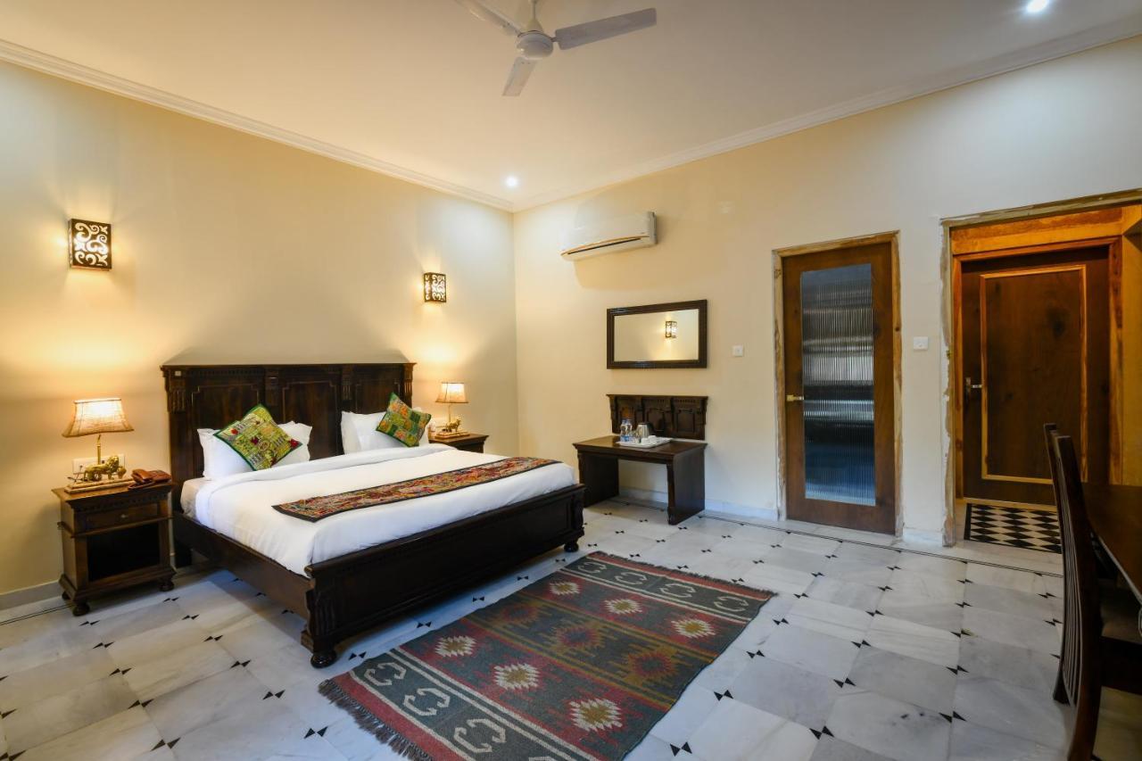 ג'איסלמר Hotel Dev Garh מראה חיצוני תמונה